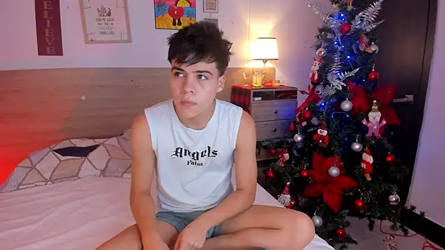 Snapshot of justinbiler chatting on November 16, 2025, 12:32 pm justinbiler online show from November 16, 2025, 12:32 pm