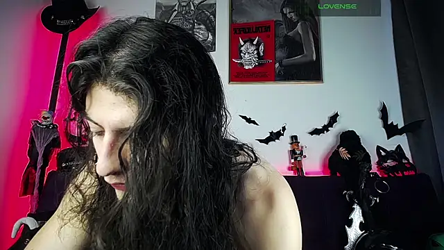 blckwolf 6 online show from October 9, 2025, 7:36 pm