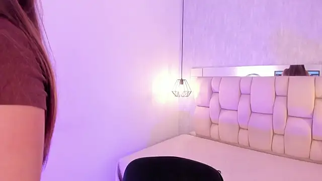 Snapshot of Roxie-Summers11 chatting on February 12, 2026, 8:41 pm Roxie-Summers11 online show from February 12, 2026, 8:41 pm