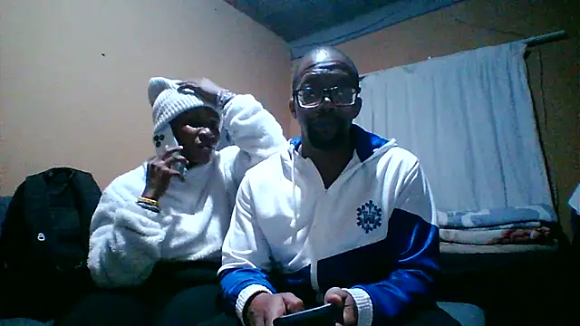 Snapshot of Sgeme325is chatting on April 24, 2026, 7:05 pm Sgeme325is online show from April 24, 2026, 7:05 pm
