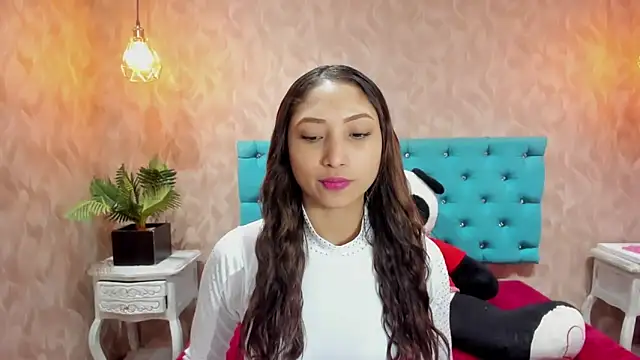 Snapshot of MadelineDoll chatting on March 5, 2026, 2:35 pm MadelineDoll online show from March 5, 2026, 2:35 pm