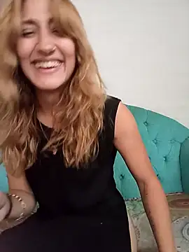 Snapshot of Viudanegraa chatting on February 16, 2026, 5:00 pm Viudanegraa online show from February 16, 2026, 5:00 pm