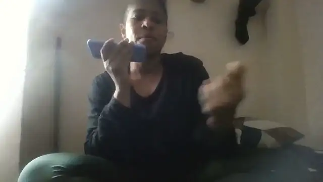 Snapshot of Ivon-09 chatting on January 25, 2025, 4:46 pm Ivon-09 online show from January 25, 2025, 4:46 pm