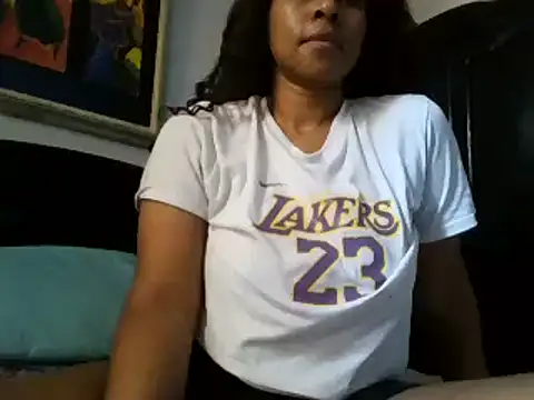 Snapshot of Ivon-09 chatting on March 1, 2025, 8:10 pm Ivon-09 online show from March 1, 2025, 8:10 pm