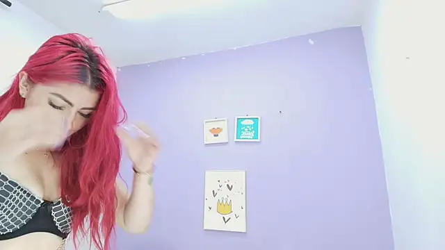 Snapshot of veronica_sinner_ chatting on February 25, 2025, 11:54 am veronica sinner  online show from February 25, 2025, 11:54 am