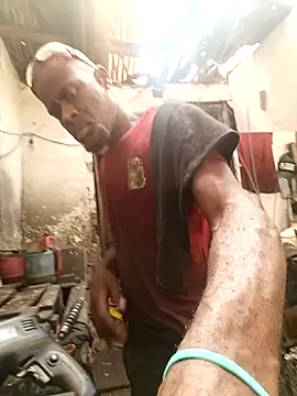 Yairelnegro online show from March 26, 2026, 6:39 pm