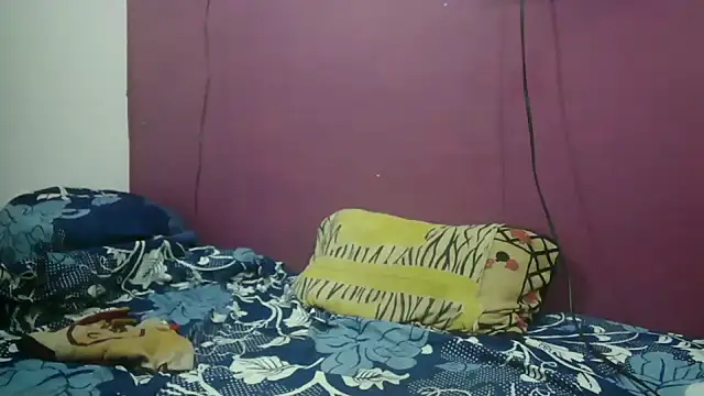 Cute-Tanya online show from November 1, 2025, 11:59 am