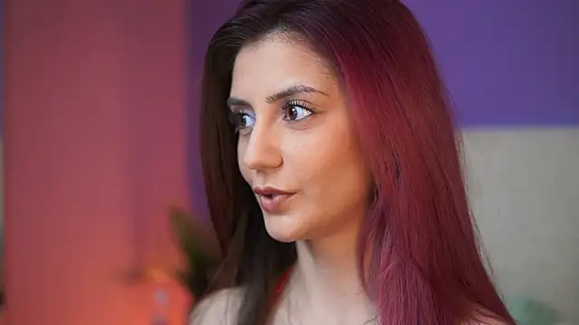 SabrinaHope online show from May 8, 2026, 8:01 pm