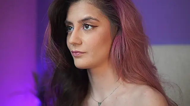 SabrinaHope online show from April 3, 2026, 8:26 pm