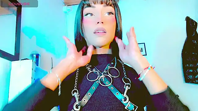Snapshot of HELEM__S7 chatting on March 3, 2025, 5:31 pm HELEM S7 online show from March 3, 2025, 5:31 pm