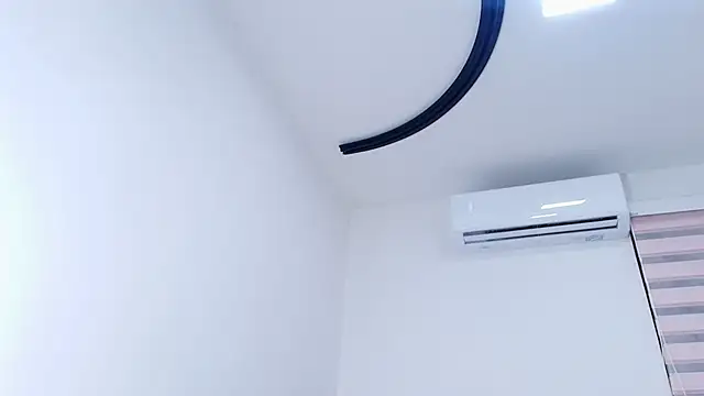 Snapshot of nicol_f chatting on January 16, 2026, 3:10 am nicol f online show from January 16, 2026, 3:10 am