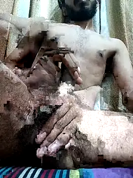 Snapshot of traviss69 chatting on October 28, 2025, 9:03 pm traviss69 online show from October 28, 2025, 9:03 pm