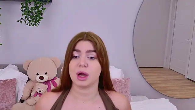 MelanieCarterr online show from October 9, 2025, 4:07 pm