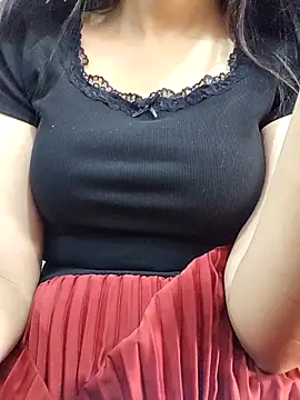 Snapshot of jihane-44 chatting on September 26, 2025, 10:44 am jihane-44 online show from September 26, 2025, 10:44 am