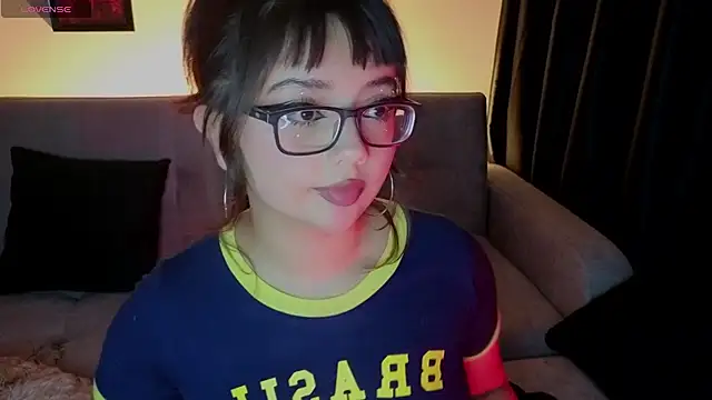 missy taylor  online show from November 13, 2025, 10:24 pm