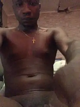 Snapshot of TheeRealShow chatting on December 6, 2024, 2:44 pm TheeRealShow online show from December 6, 2024, 2:44 pm