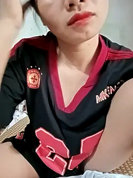 Lovepussyhair online show from October 8, 2025, 5:53 am