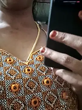 Ambika01 online show from November 2, 2025, 1:05 pm