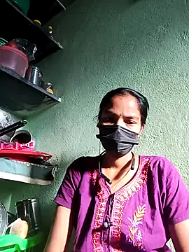 Snapshot of anusiya01 chatting on March 4, 2025, 2:49 am anusiya01 online show from March 4, 2025, 2:49 am