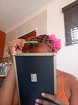 cattallinna98 online show from October 24, 2025, 11:31 am