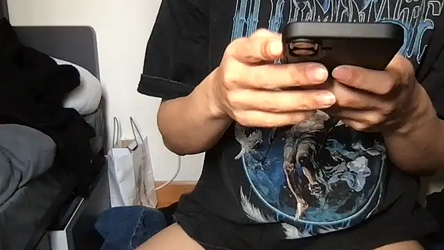 Snapshot of lnkk2024 chatting on January 7, 2025, 8:24 am lnkk2024 online show from January 7, 2025, 8:24 am