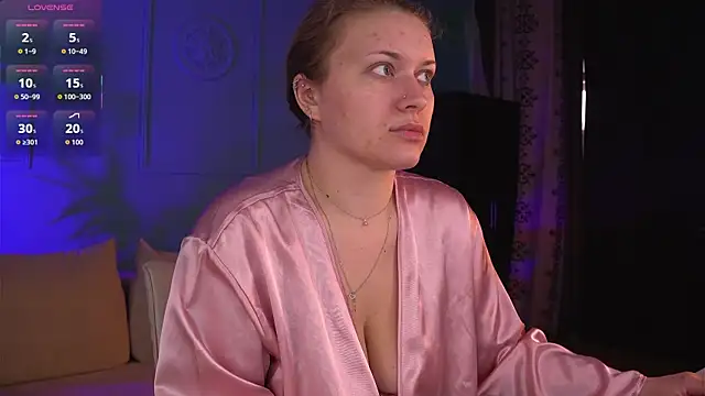 Ariell Margot  online show from April 4, 2026, 9:38 am