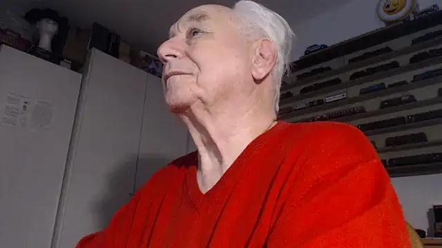 Snapshot of utilisasinus chatting on January 16, 2025, 8:25 pm utilisasinus online show from January 16, 2025, 8:25 pm