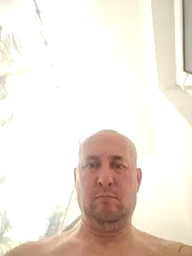 Snapshot of intx800 chatting on April 19, 2026, 6:10 pm intx800 online show from April 19, 2026, 6:10 pm