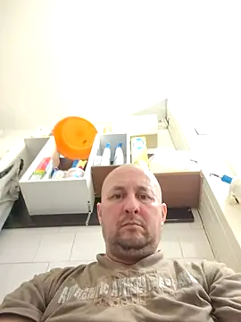 intx800 online show from April 10, 2026, 3:41 pm