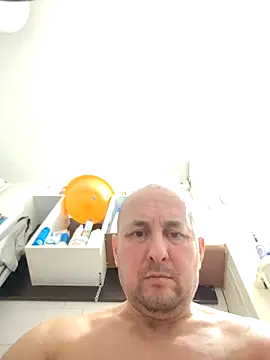 Snapshot of intx800 chatting on February 6, 2026, 6:48 pm intx800 online show from February 6, 2026, 6:48 pm