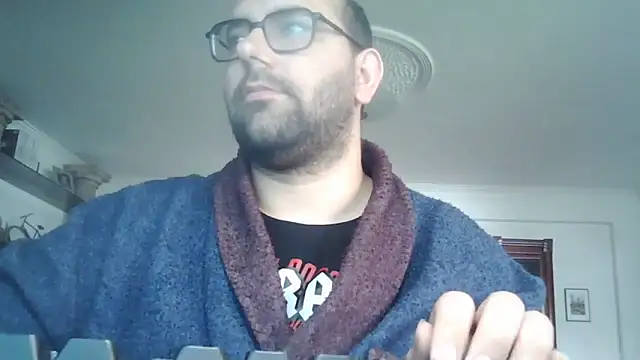 manokiitoo online show from April 12, 2026, 3:15 pm