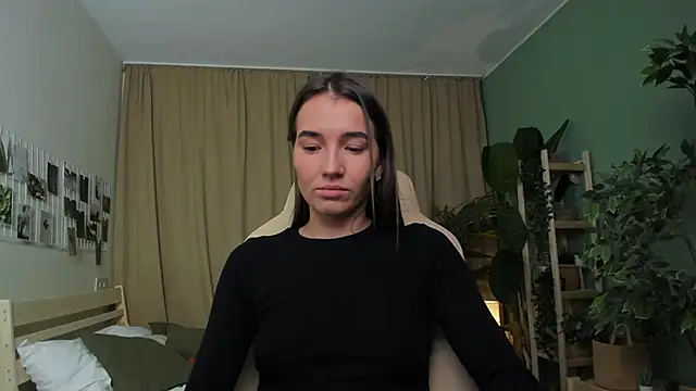 Snapshot of Bellla_Haddid chatting on December 2, 2025, 3:03 pm Bellla Haddid online show from December 2, 2025, 3:03 pm