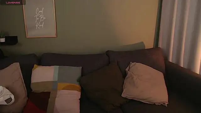 Snapshot of Bellla_Haddid chatting on January 29, 2025, 12:33 am Bellla Haddid online show from January 29, 2025, 12:33 am