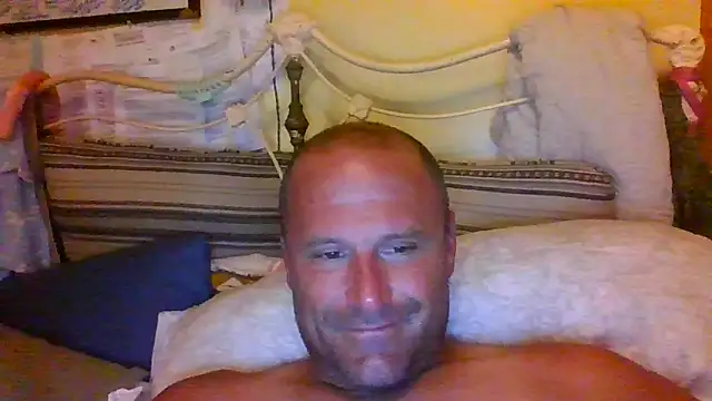 Snapshot of raybo715 chatting on June 4, 2026, 4:39 am raybo715 online show from June 4, 2026, 4:39 am