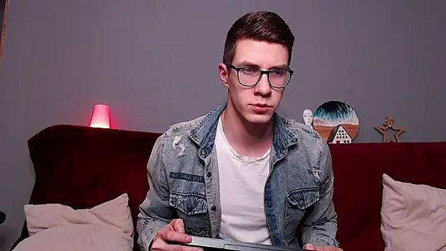 Chris Brien online show from February 24, 2025, 9:41 pm