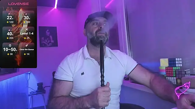 Snapshot of MAGABEAR077 chatting on October 16, 2025, 8:50 pm MAGABEAR077 online show from October 16, 2025, 8:50 pm