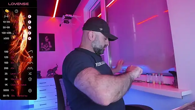 MAGABEAR077 online show from June 6, 2026, 1:44 am