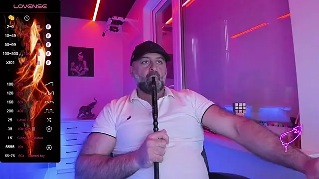 MAGABEAR077 online show from April 4, 2026, 8:32 am