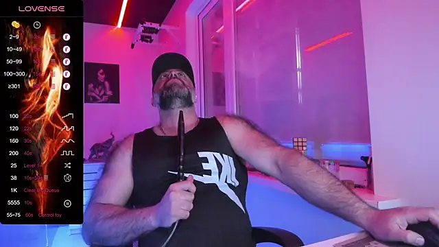 MAGABEAR077 online show from May 7, 2026, 3:11 am