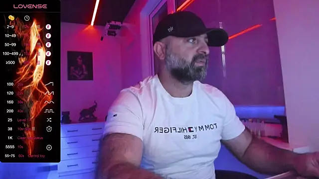 MAGABEAR077 online show from June 3, 2026, 6:03 am