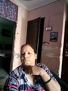 Kavya kapoor online show from March 29, 2026, 4:25 am