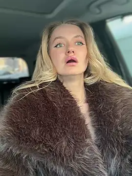 Devill Angel  online show from February 5, 2026, 10:55 am