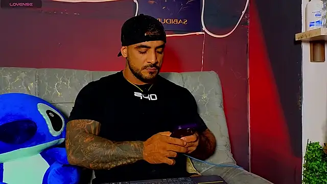 ERIC HARRISON online show from February 17, 2026, 1:47 am