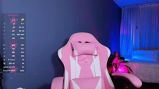 Kendall Bunnyy online show from February 13, 2026, 8:31 pm