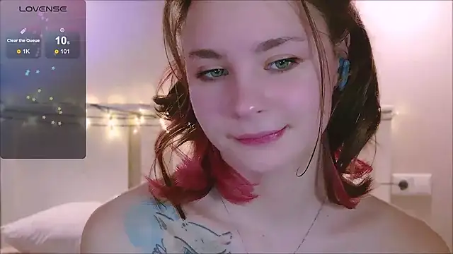 Snapshot of Pink_SeaGul chatting on March 11, 2025, 6:52 pm Pink SeaGul online show from March 11, 2025, 6:52 pm