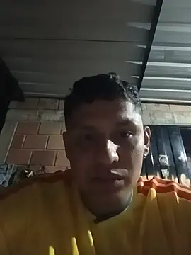 Snapshot of Fresquito777 chatting on July 15, 2026, 1:45 am Fresquito777 online show from July 15, 2026, 1:45 am