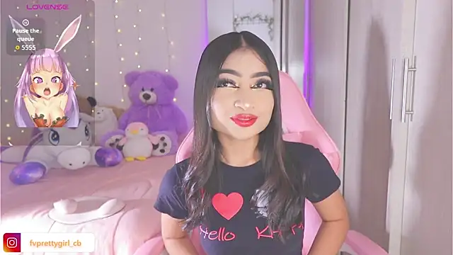 urfavprettygirl online show from November 6, 2025, 6:17 am