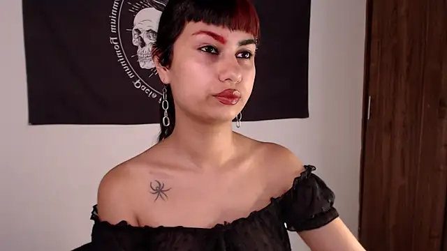 Little-Lucifer online show from July 9, 2026, 9:25 pm