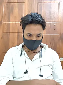 Snapshot of Fucker_boy_1 chatting on September 29, 2025, 2:12 pm Fucker boy 1 online show from September 29, 2025, 2:12 pm