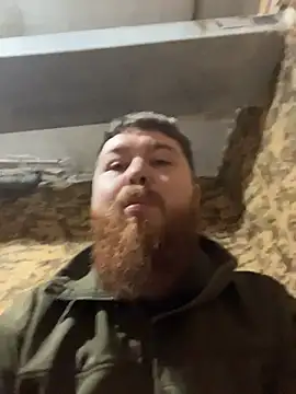 Snapshot of Artur6663 chatting on January 13, 2026, 5:06 pm Artur6663 online show from January 13, 2026, 5:06 pm